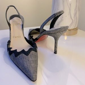 LOUBOUTIN Slingback red sole pumps